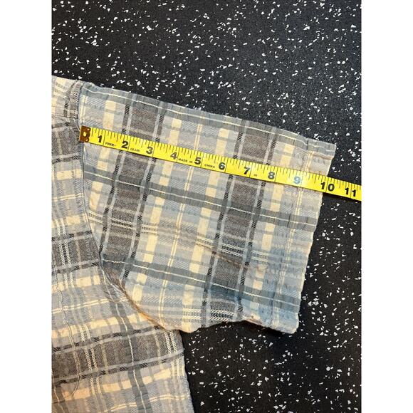 Cabelas Outdoor‎ Gear Gray/Blue Plaid Button Shirt Mens Large Short Sleeve - Picture 8 of 9